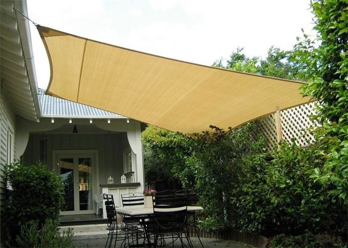 HDPE triangulaire 100%/rectangulaire de voile d'ombre de Sun de jardin avec la taille et la couleur adaptées aux besoins du client UV