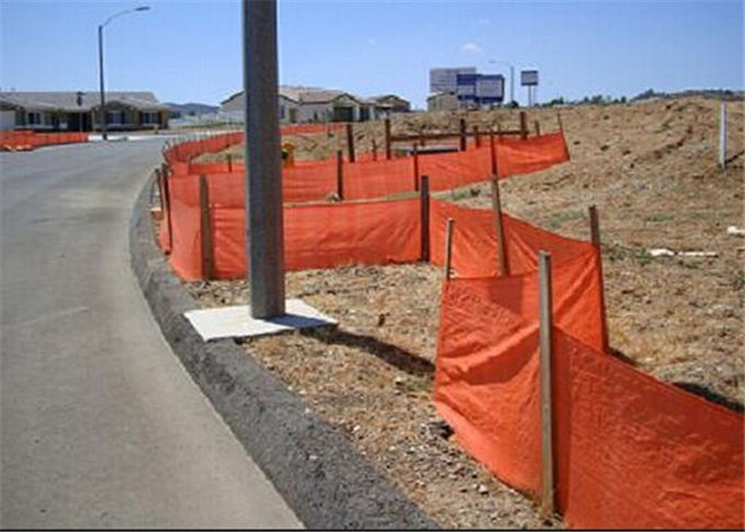 Barrière orange en plastique de piscine de route, clôture orange matérielle réutilisée de barrière